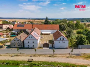 Prodej ubytování, Pňovany, 450 m2