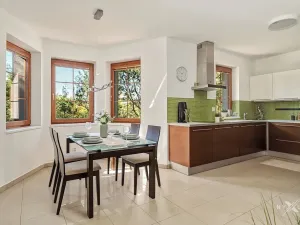 Prodej rodinného domu, Mirošovice, Na Ježově, 205 m2