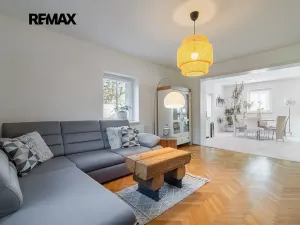 Prodej rodinného domu, Plzeň, V Kamení, 214 m2