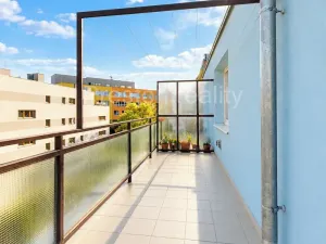 Pronájem bytu 2+kk, Praha - Nusle, Zdaru, 38 m2
