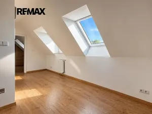 Pronájem rodinného domu, Černolice, K rybníku, 130 m2