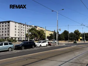 Prodej bytu 2+kk, Praha - Vršovice, Karpatská, 49 m2