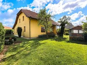 Prodej vícegeneračního domu, Libějice, 209 m2