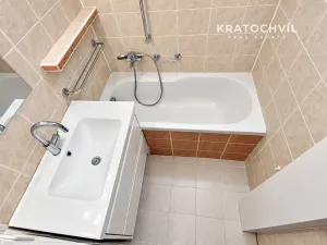 Pronájem bytu 3+kk, Praha - Smíchov, Holečkova, 74 m2