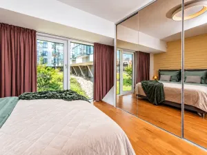 Pronájem apartmánu, Praha - Smíchov, Kobrova, 1172 m2