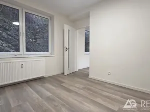 Prodej bytu 3+kk, Praha - Hlubočepy, Pod Žvahovem, 88 m2