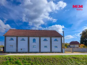Prodej obchodního prostoru, Bělčice, Nádražní, 560 m2