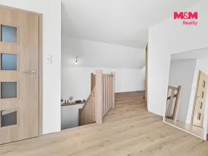 Prodej rodinného domu, Polní Voděrady, 237 m2