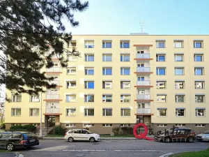 Prodej bytu 1+1, Hradec Králové, třída Edvarda Beneše, 42 m2