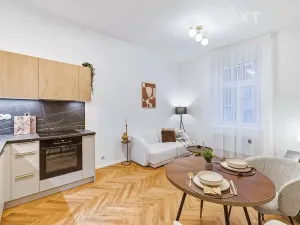 Prodej bytu 2+kk, Praha - Vysočany, Pod pekárnami, 49 m2