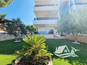 Prodej bytu 3+kk, Novalja, Chorvatsko, 82 m2