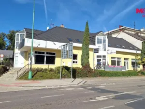 Pronájem obchodního prostoru, Chlumec nad Cidlinou - Chlumec nad Cidlinou IV, Kozelkova, 14 m2