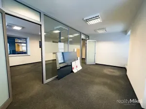 Prodej výrobních prostor, Liberec, Malodoubská, 3613 m2