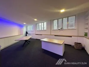 Pronájem kanceláře, Zlín, Zarámí, 46 m2