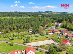 Prodej pozemku pro bydlení, Kvášňovice, 745 m2