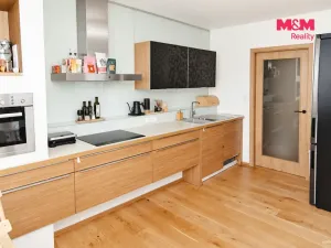 Prodej bytu 3+kk, Praha - Újezd, Vodnická, 84 m2