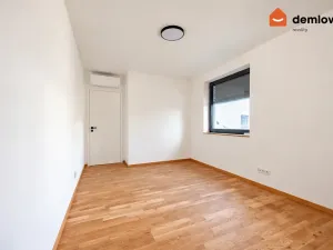 Pronájem bytu 2+kk, Ostrava, Na Burni, 47 m2