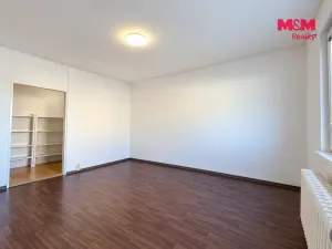 Prodej bytu 3+1, Rotava, Sídliště, 72 m2