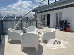 Prodej bytu 4+kk, Denia, Španělsko, 84 m2