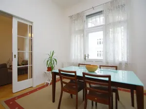 Pronájem bytu 3+1, Praha - Vinohrady, Mánesova, 108 m2