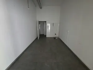 Pronájem obchodního prostoru, Říčany, Duhová, 281 m2