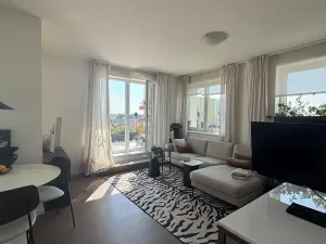 Pronájem bytu 2+kk, Praha - Řeporyje, Wiesenthalova, 84 m2