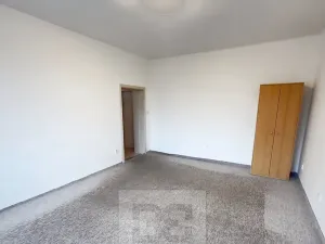 Prodej bytu 3+1, Karlovy Vary, Majakovského, 103 m2