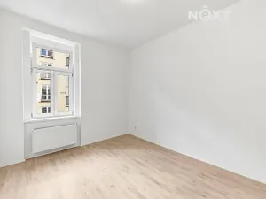 Prodej bytu 2+kk, Praha - Libeň, V zahradách, 52 m2