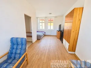 Pronájem bytu 1+kk, Plzeň, Prvomájová, 35 m2