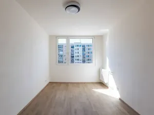 Prodej bytu 2+kk, Praha - Uhříněves, Přátelství, 39 m2