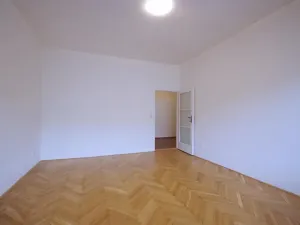 Pronájem bytu 1+1, Praha - Vršovice, Volyňská, 49 m2