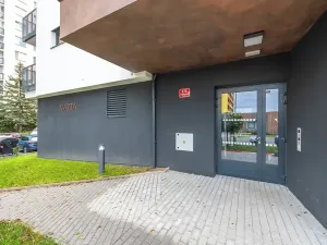 Pronájem bytu 1+kk, Praha - Horní Měcholupy, Milánská, 35 m2