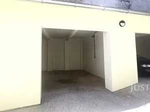 Pronájem garážového stání, Písek, V Koutě, 35 m2