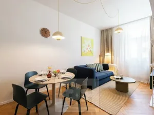Pronájem bytu 2+kk, Praha - Vinohrady, Velehradská, 50 m2