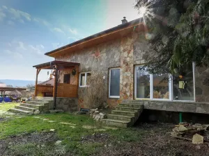Prodej rodinného domu, Zadní Třebaň, 258 m2