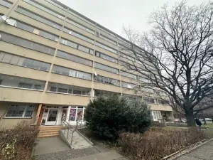 Dražba bytu 2+1, Praha - Prosek, Lovosická, 59 m2