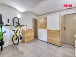 Prodej rodinného domu, Knovíz, 143 m2