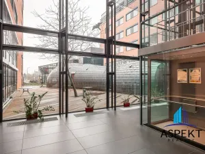Pronájem kanceláře, Praha - Chodov, Líbalova, 44 m2