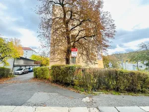 Prodej bytu 3+1, Karlovy Vary, Šmeralova, 87 m2