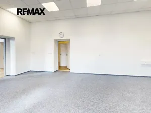 Prodej výrobních prostor, Hlinsko, Wilsonova, 2147 m2