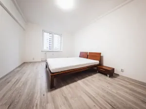 Prodej bytu 2+1, Zlín, Sokolská, 56 m2