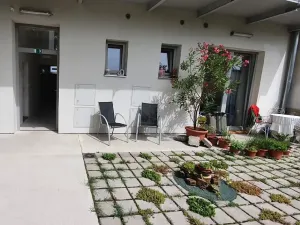 Pronájem bytu 2+kk, Brno, Porhajmova, 34 m2