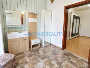 Pronájem rodinného domu, Trnová, 213 m2