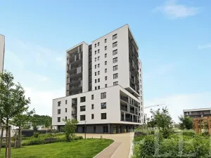 Pronájem bytu 1+kk, Praha - Modřany, Mezi vodami, 33 m2