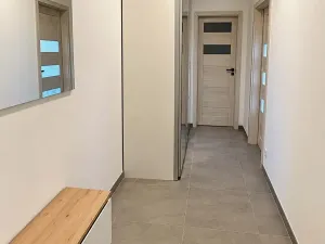 Pronájem bytu 1+kk, Praha - Letňany, Toužimská, 38 m2