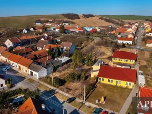 Prodej pozemku pro bydlení, Hluk, 3961 m2