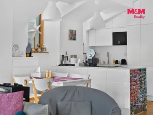 Prodej bytu 3+kk, Praha, Na návsi, 103 m2