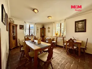 Prodej ubytování, Štramberk, Náměstí, 950 m2