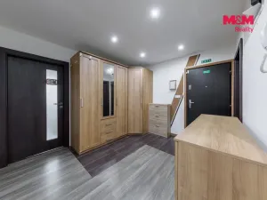 Prodej bytu 4+1, Karlovy Vary - Bohatice, Lomená, 84 m2