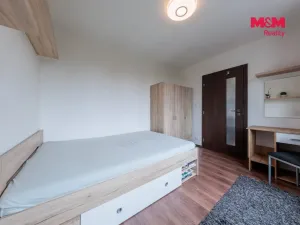 Prodej bytu 4+1, Karlovy Vary - Bohatice, Lomená, 84 m2